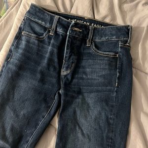 Just looking to get rid of American eagle jeans size 0!